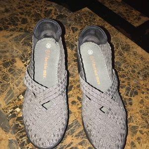 Bernie Mev Lucia Wedge